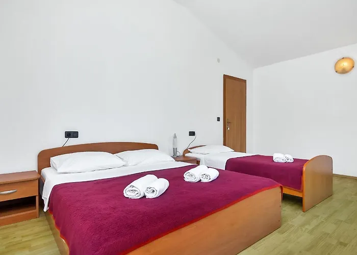 Rubin-4 By Interhome Apartman Selca kod Bogomolja